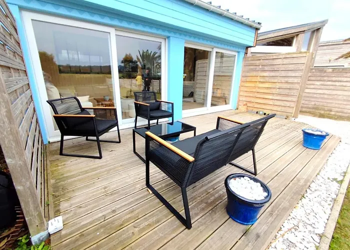 La Maison Bleue 度假居 Urville-Nacqueville