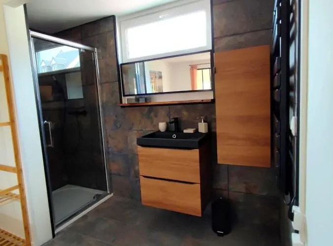 La Maison Bleue * Urville-Nacqueville